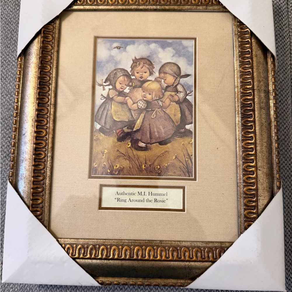 vintage framed prints featuring classic artwork based on the Hummel designs - Picture 4 of 7